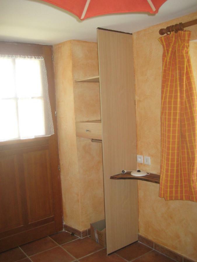 Chambre D'Hote Au Col De Cygne Blanzac-les-Matha ภายนอก รูปภาพ